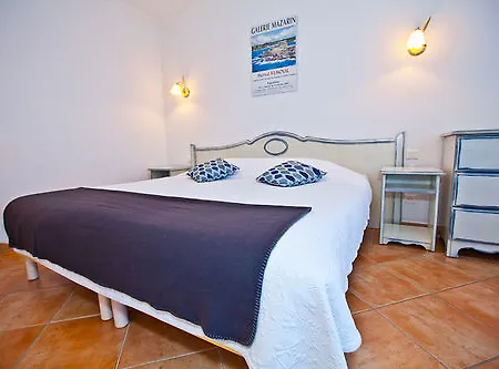 Hoteliere La Pinede Bleue