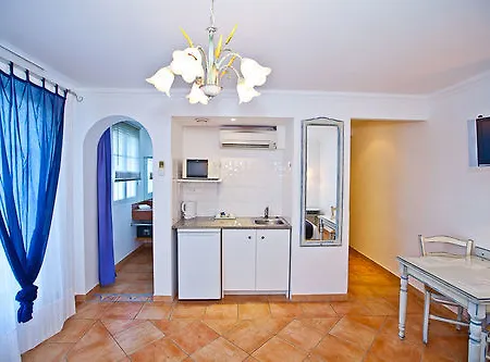 Hoteliere La Pinede Bleue