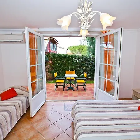 Hoteliere La Pinede Bleue Hyeres