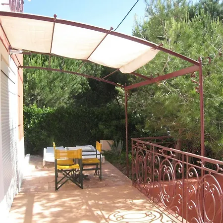 Hoteliere La Pinede Bleue *