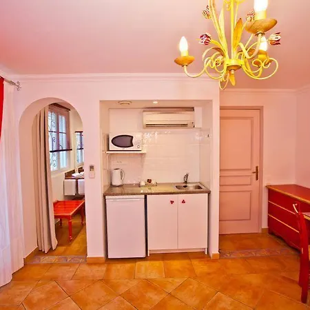 Hoteliere La Pinede Bleue Hotel